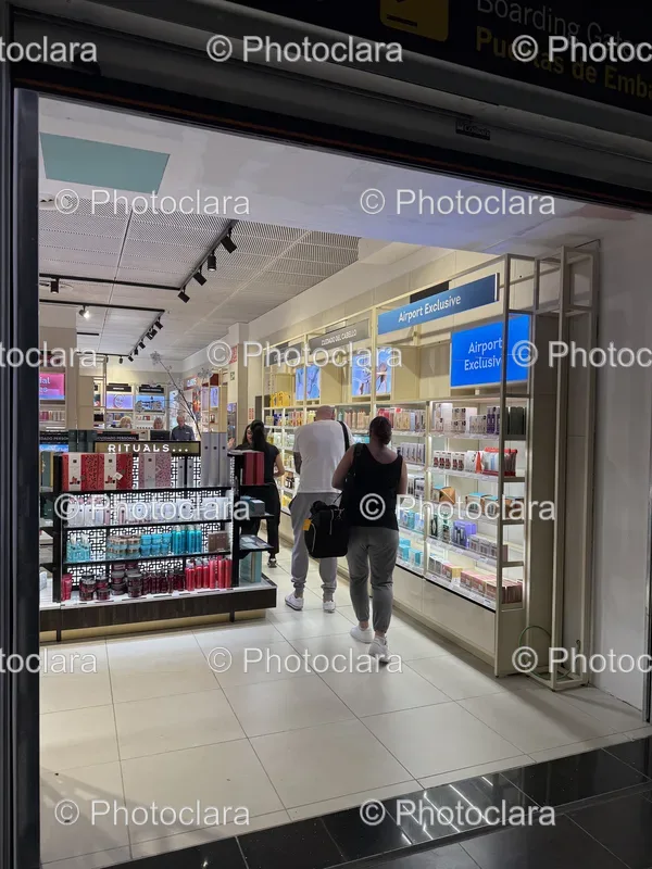 Retail Signage