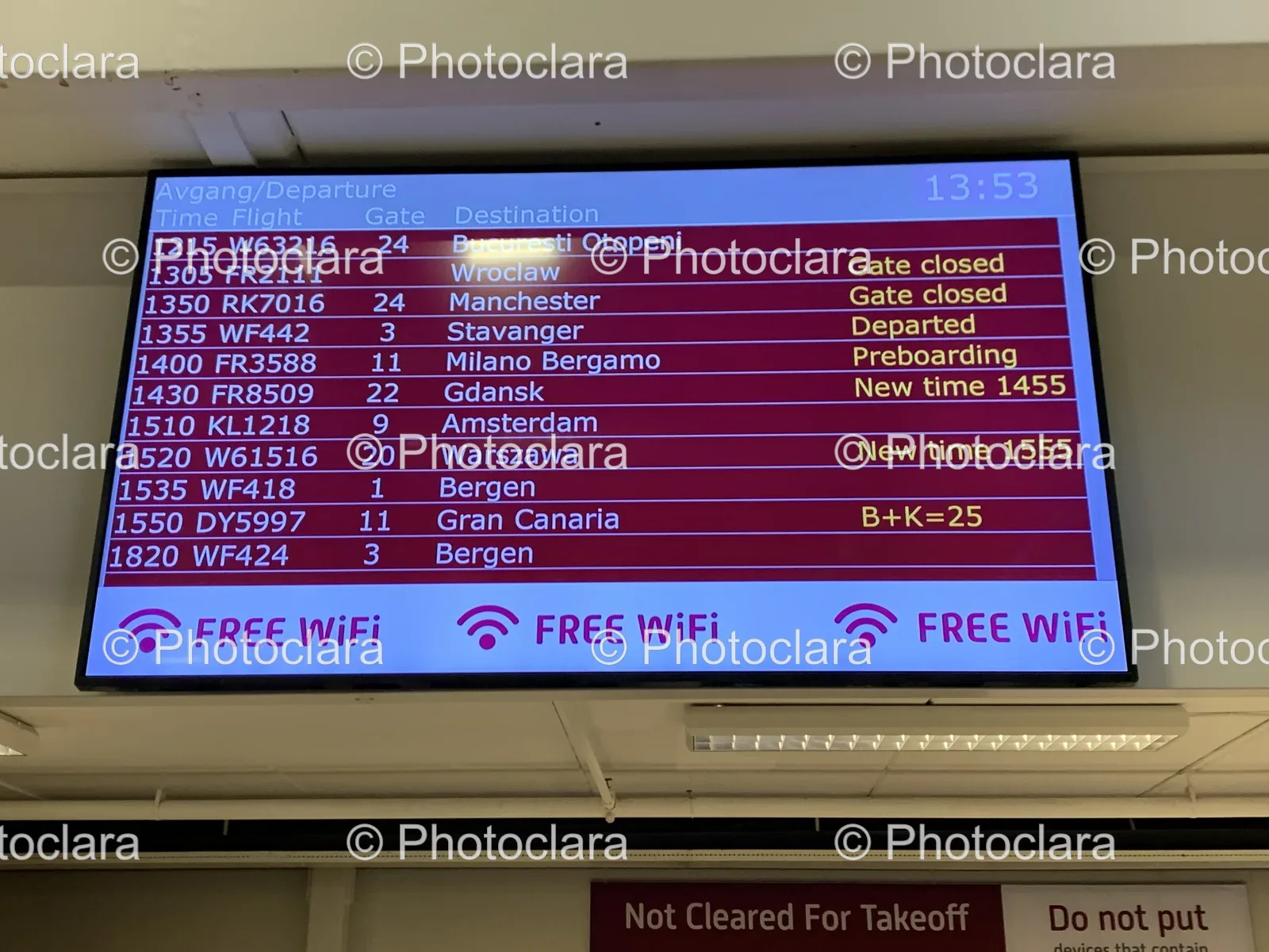 Flight-Departure-Screen-with-Text-and-Numbers.jpg