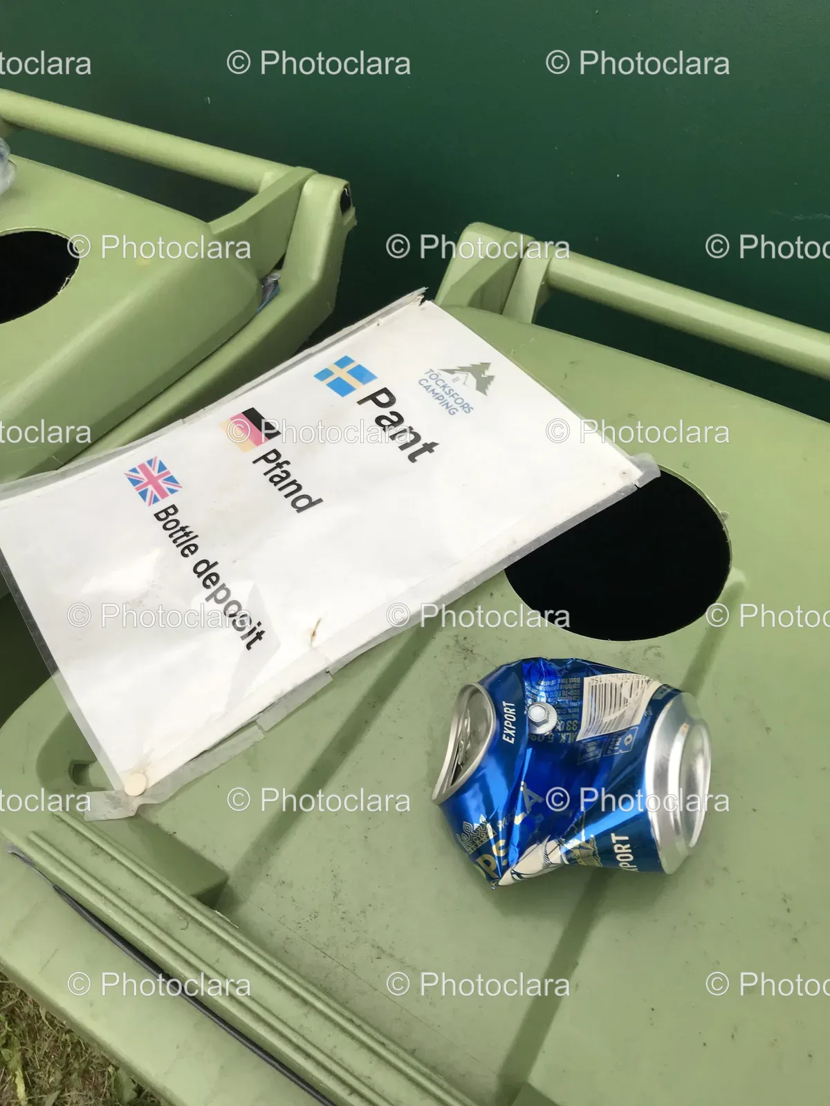 camping-recycling-bin-label.jpg