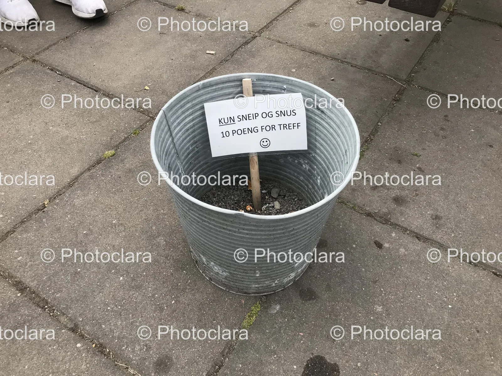 metal-bucket-with-waste-only-sign.jpg