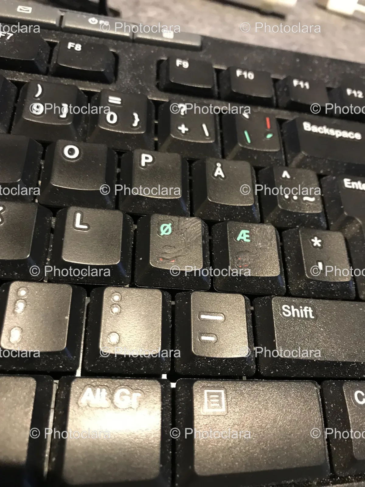 Close-Up-of-a-Keyboard.jpg