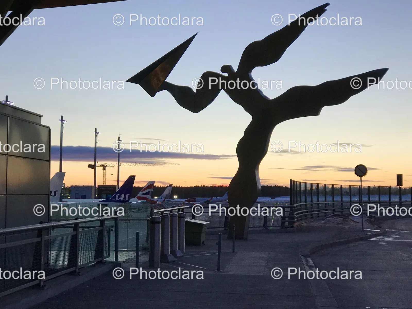angel-statue-at-sunset.jpg
