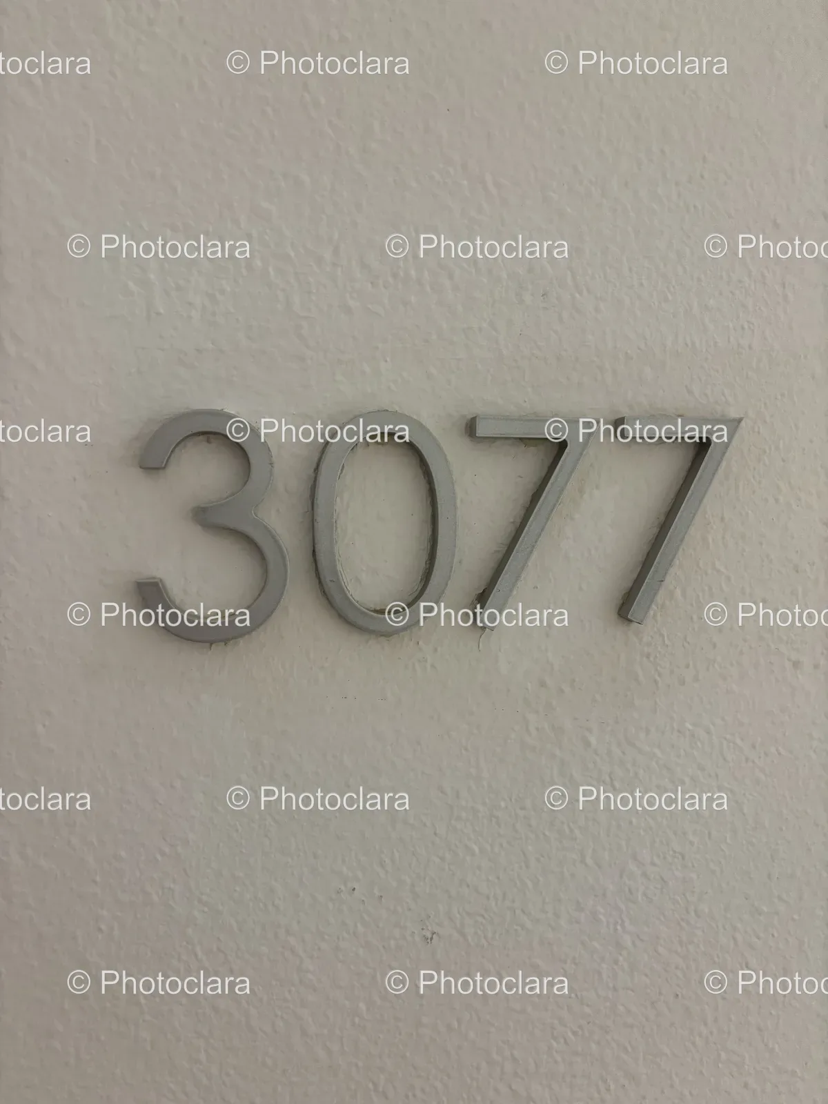 Handwritten-Number-on-Wall-3077.jpg