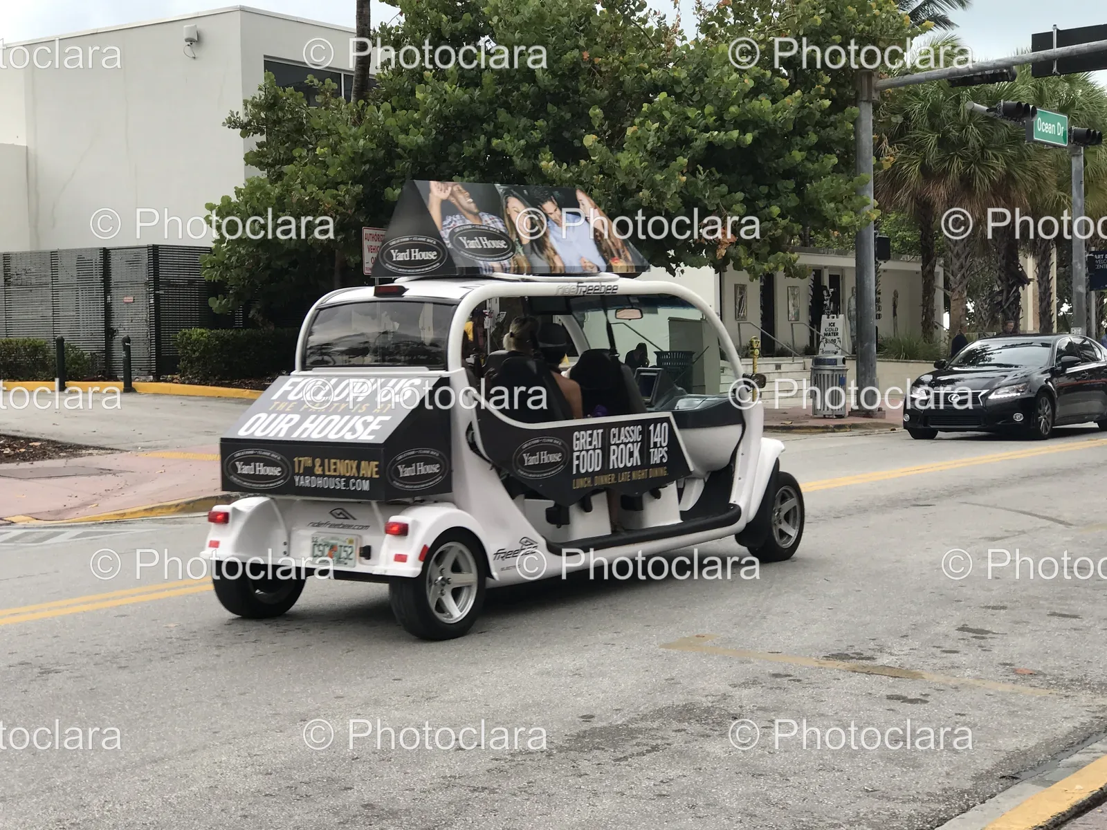 Creative-Vehicle-Advertisement.jpg