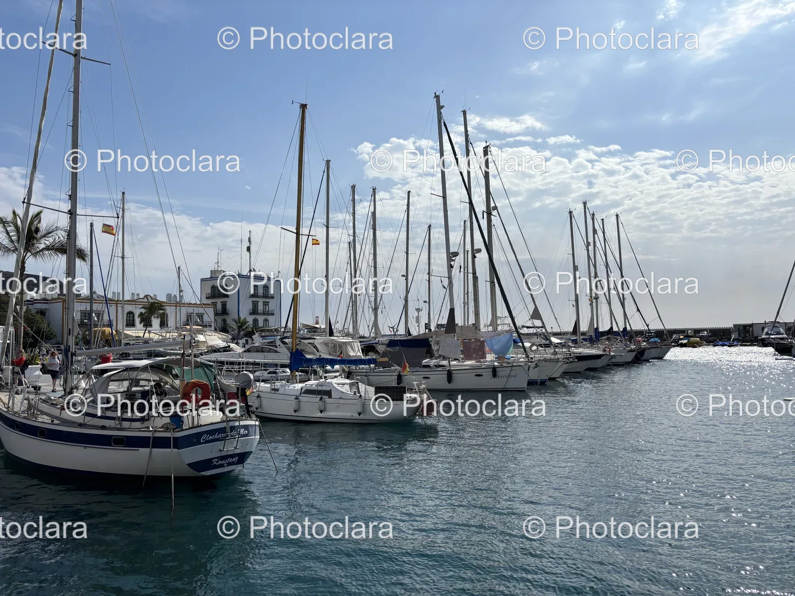 Harbor-Boats-in-Konstanz.jpg
