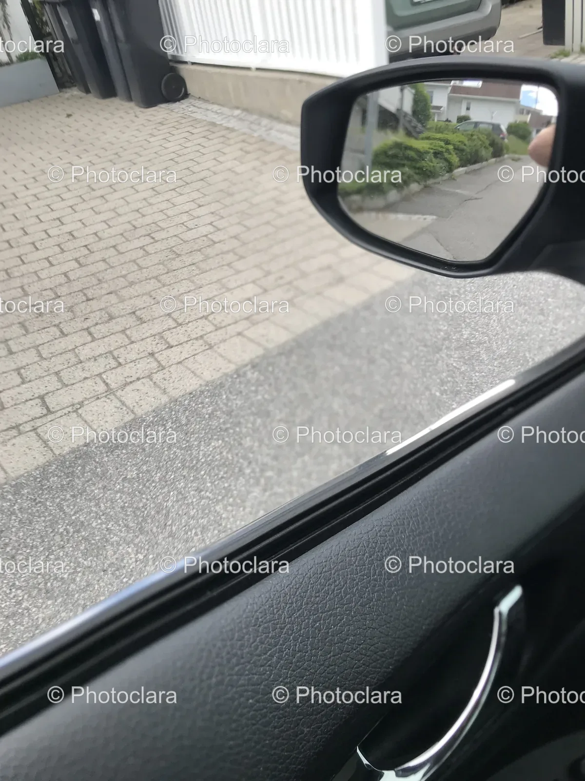 Side-View-Car-Mirror-Reflection.jpg