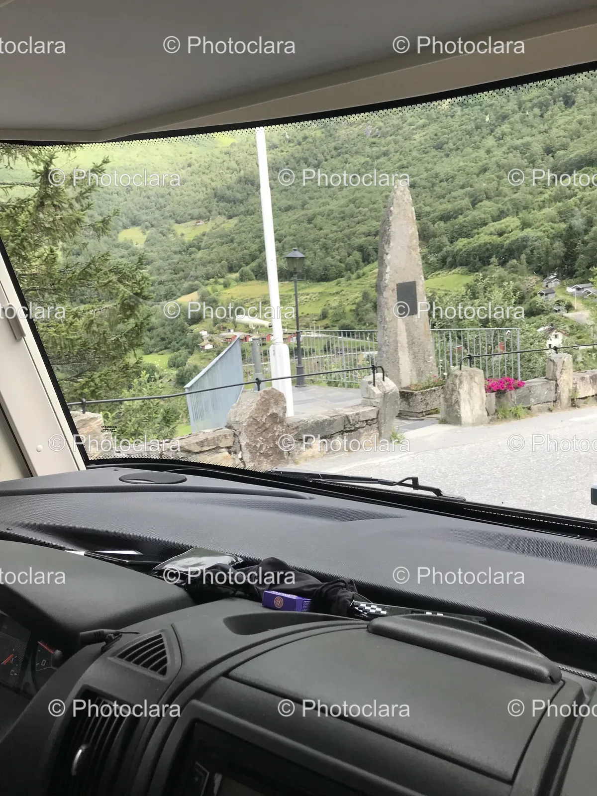 Stone-Monument-View-from-Car-Window.jpg