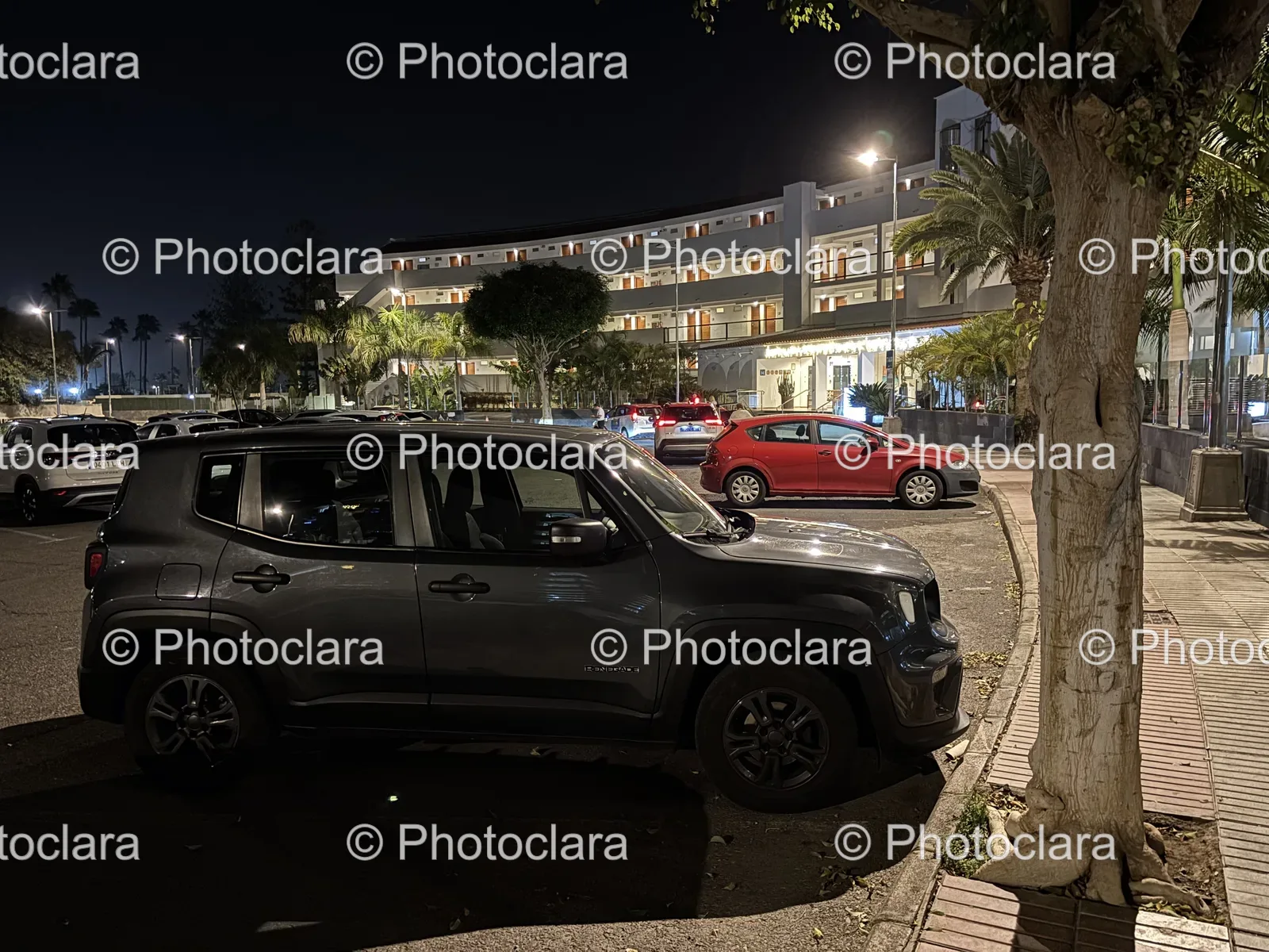 City-Parked-Car-at-Night.jpg