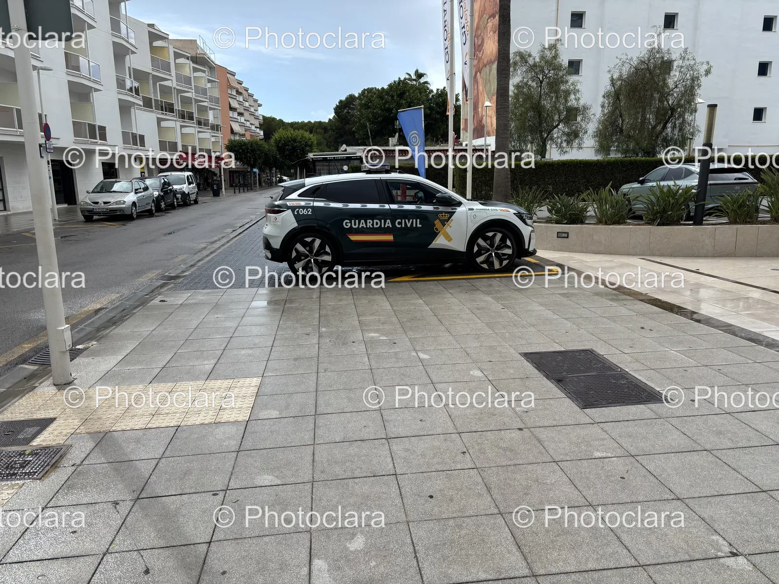 Street-Scene-with-Parked-Car.jpg