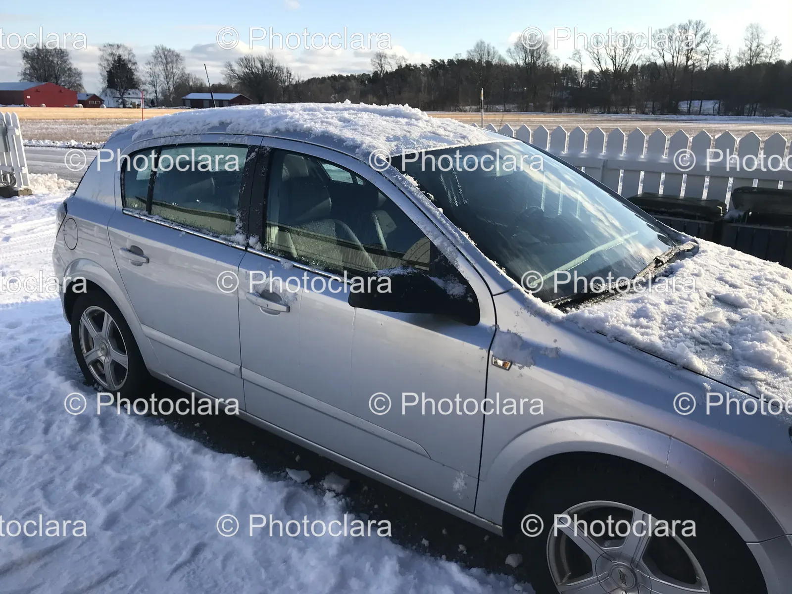 Car-with-Snow-on-Windshield.jpg