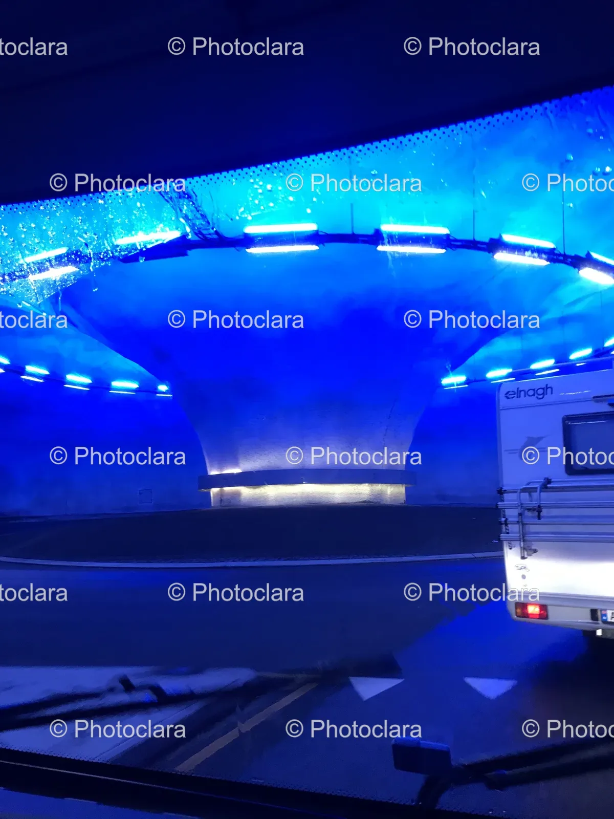 blue-light-on-tunnel-car.jpg