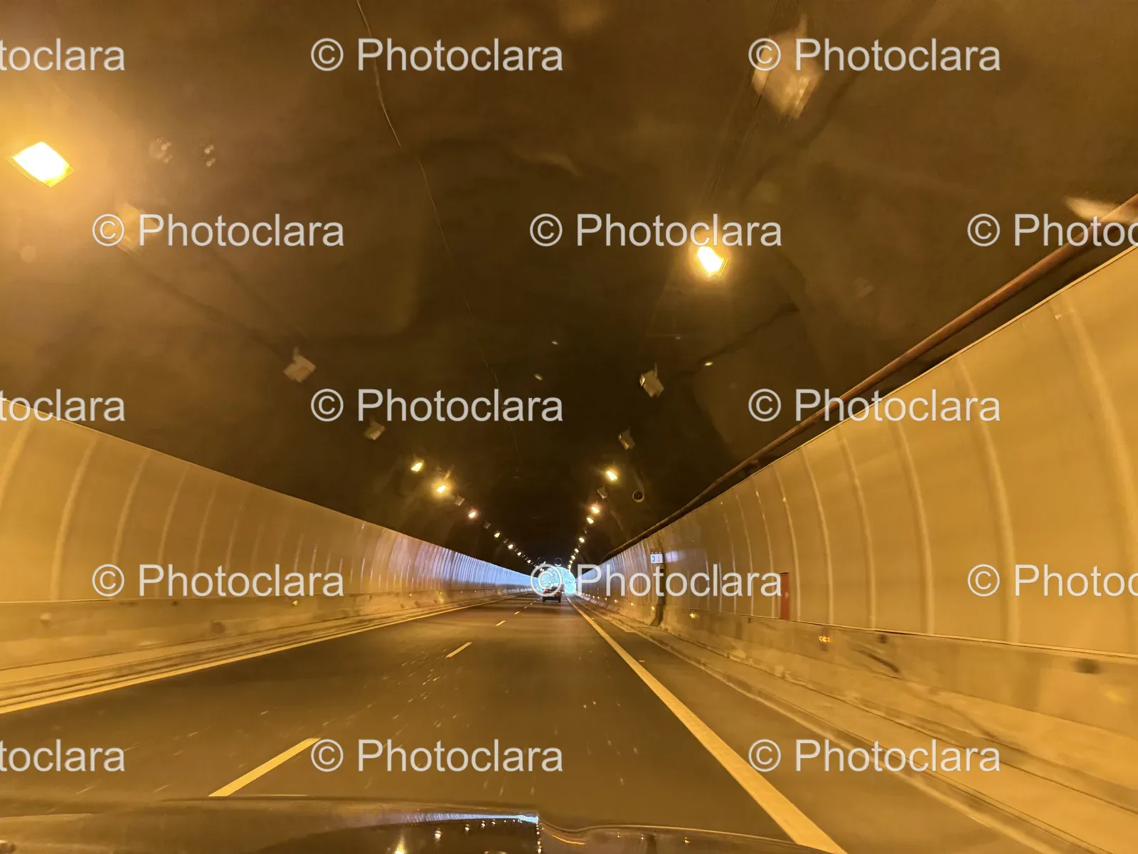 Car-Driving-Through-Tunnel-Nighttime.jpg