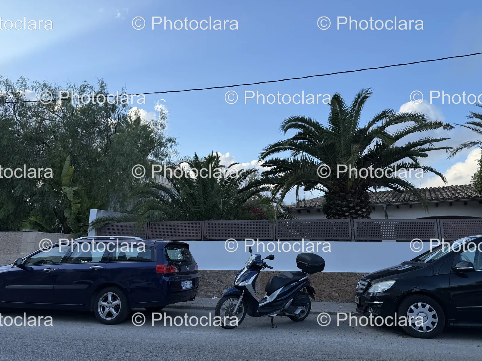 Parked-Cars-Lining-the-Roadside.jpg