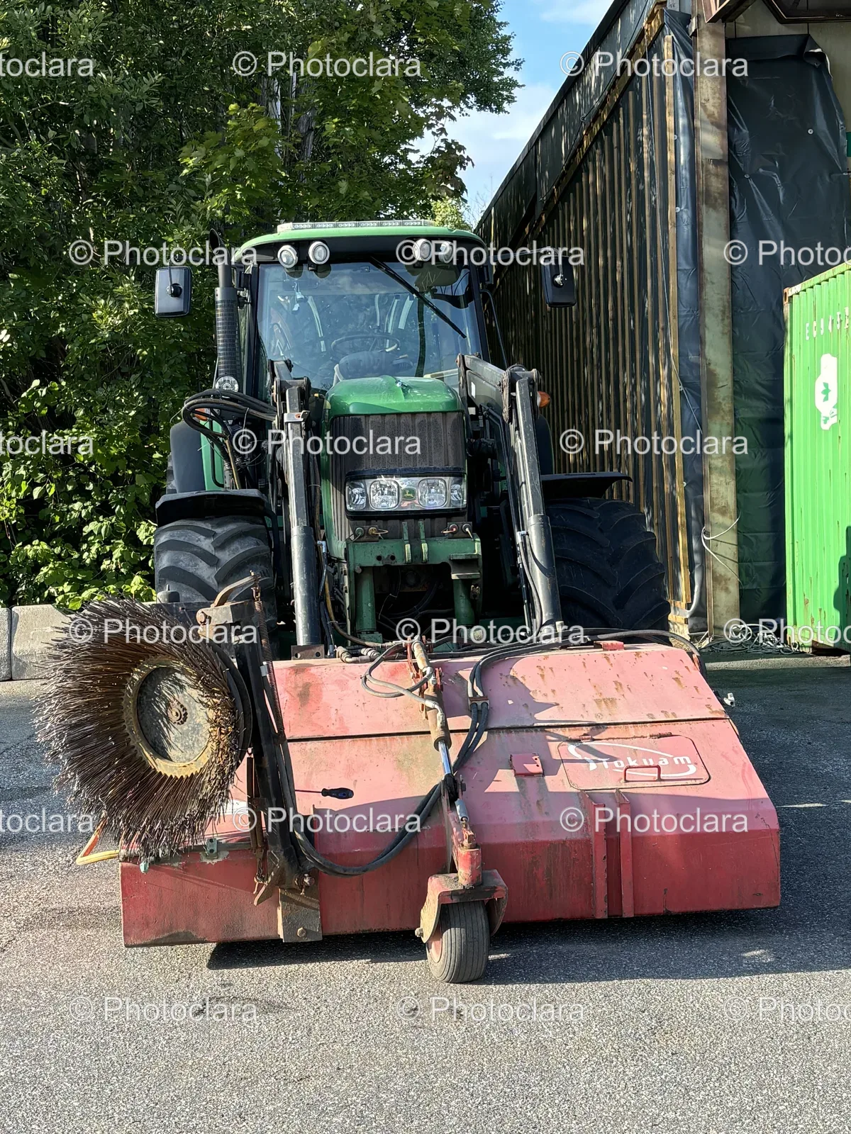 Tractor-With-Brush.jpg