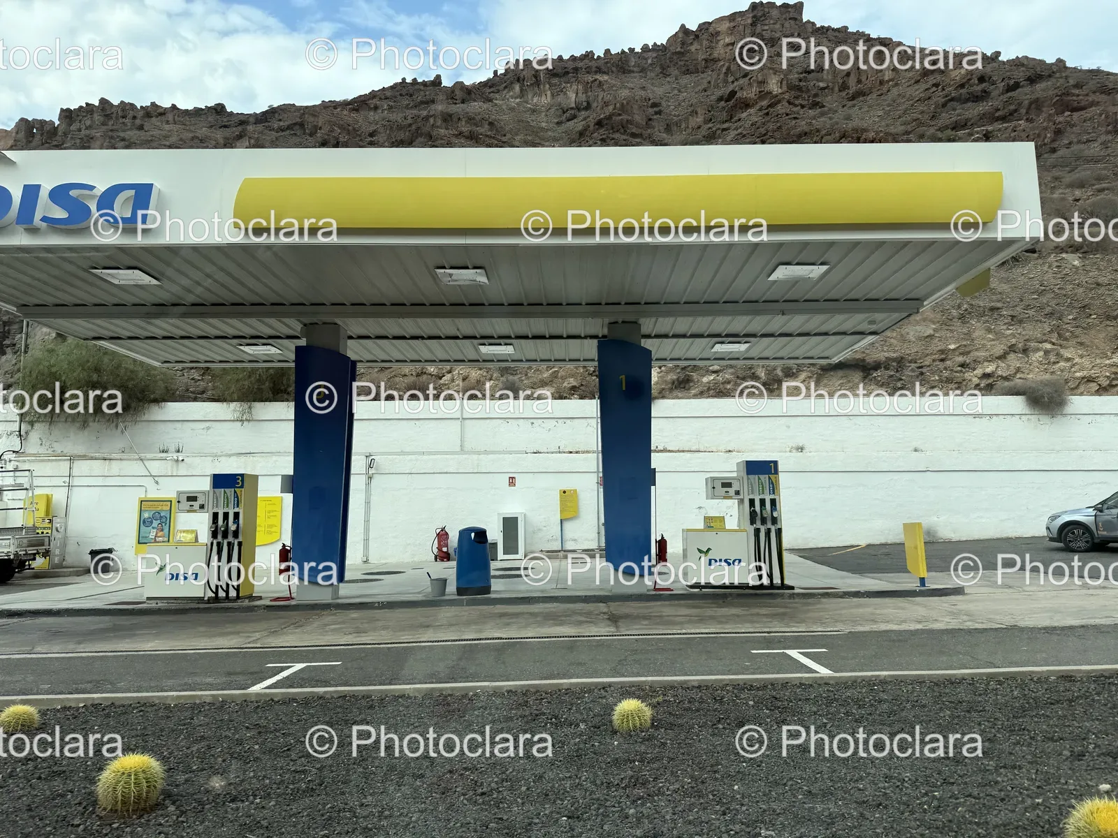scenic-gas-station-with-mountain-backdrop.jpg
