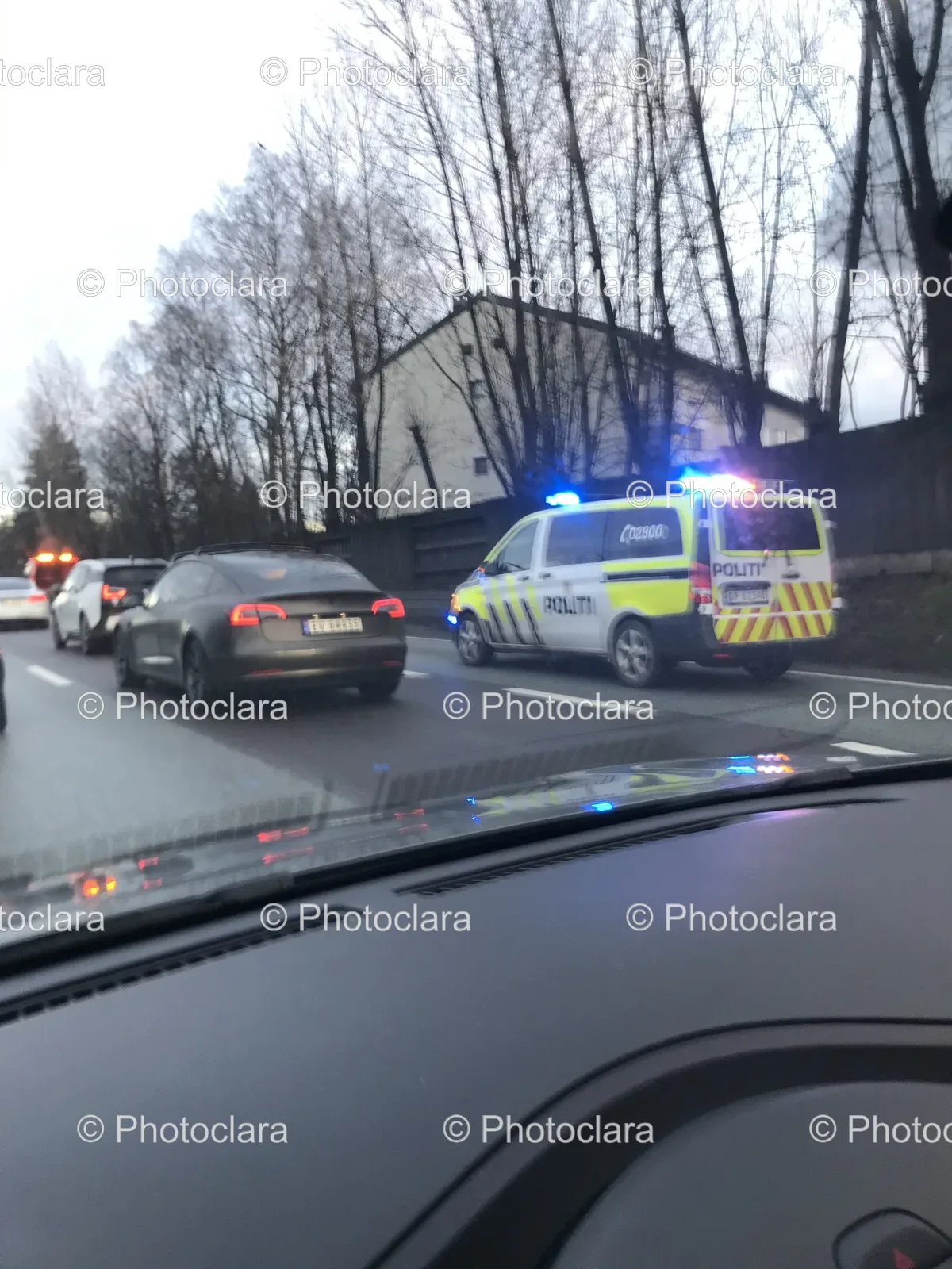 Police-Car-and-Van-on-the-Road.jpg