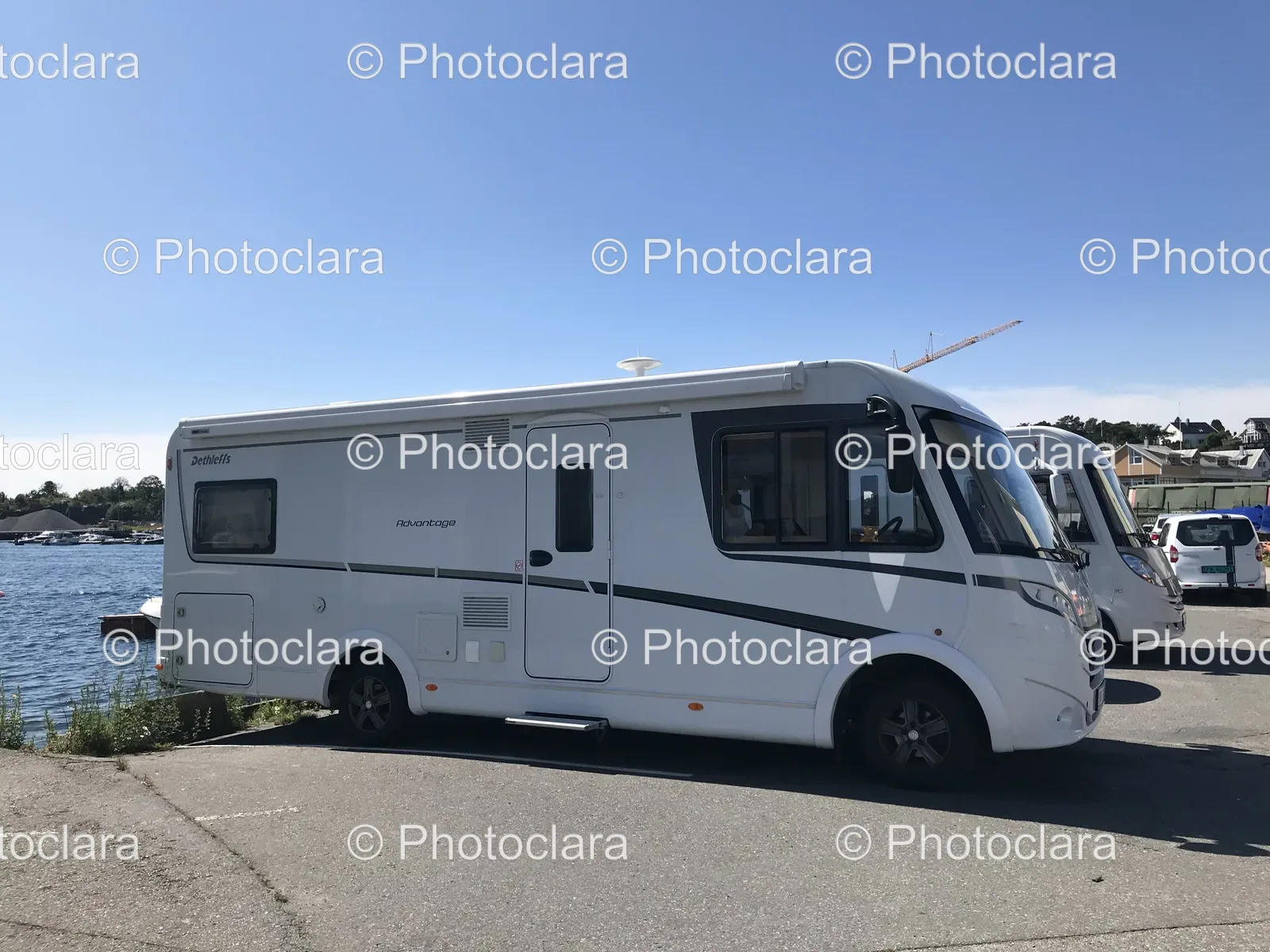 white-rvs-parked-in-a-lot.jpg