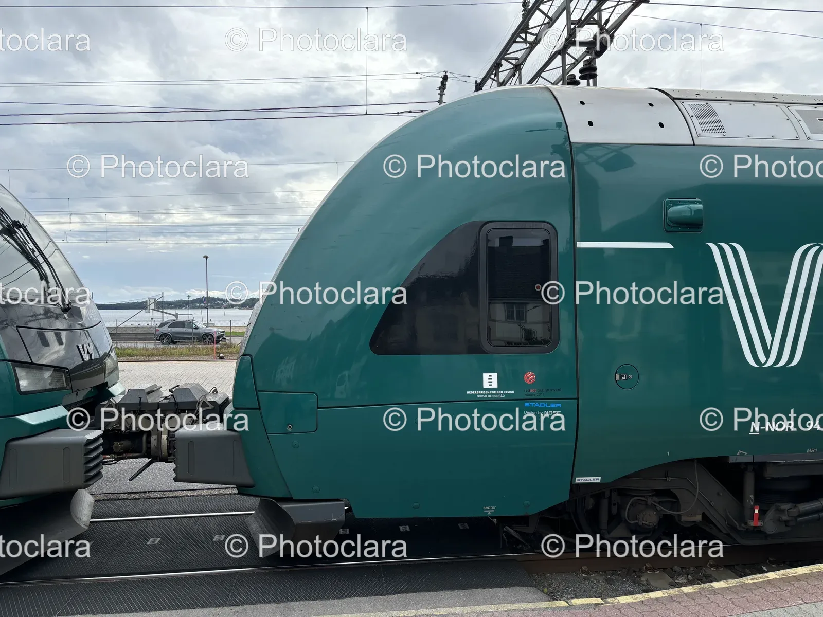green-train-on-tracks-award-winning-design.jpg