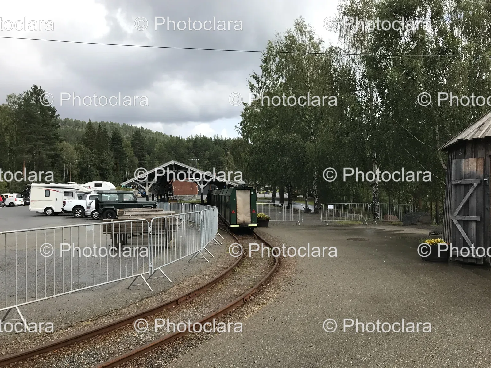 serene-train-track.jpg