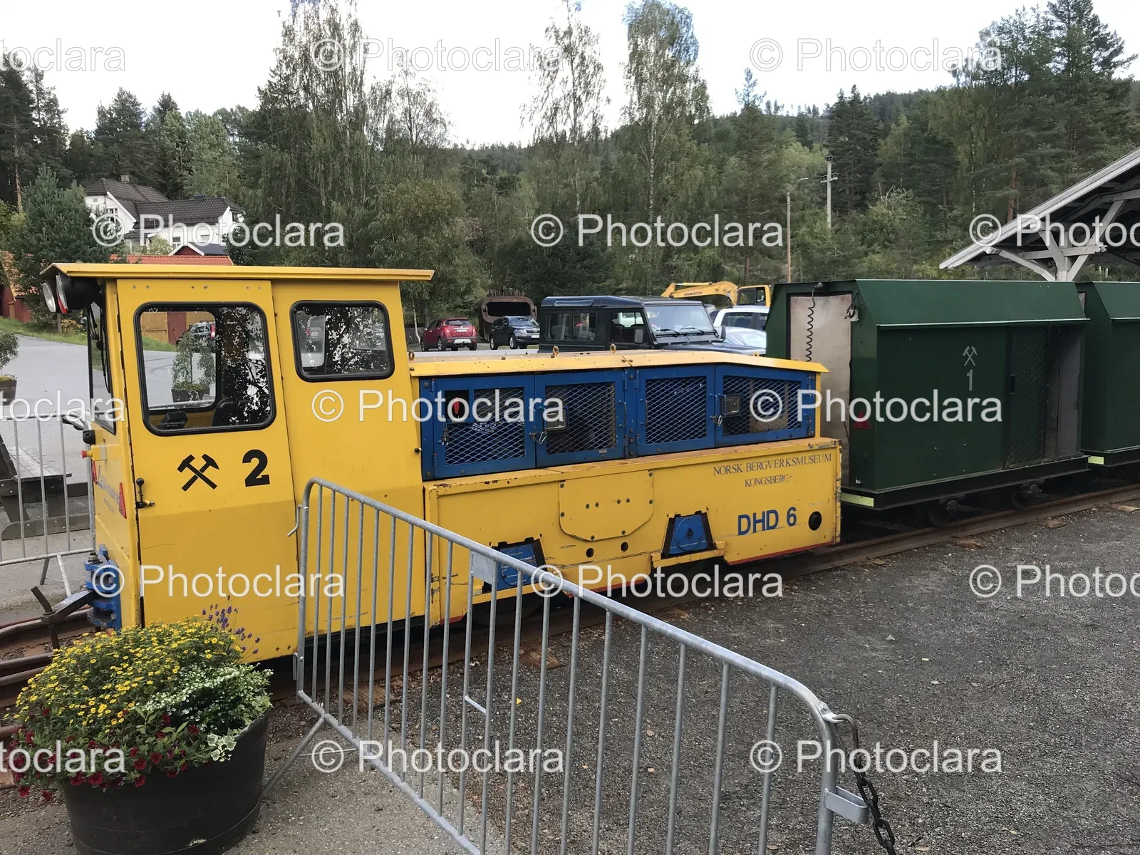 yellow-train-on-tracks.jpg