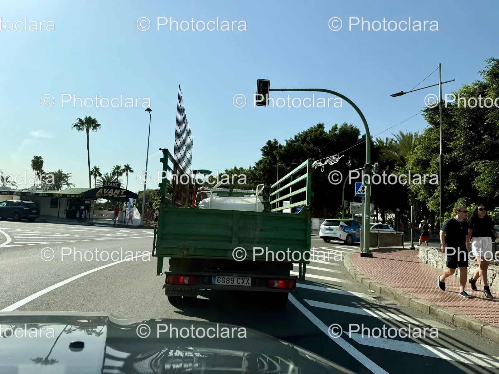 Truck-on-City-Street.jpg