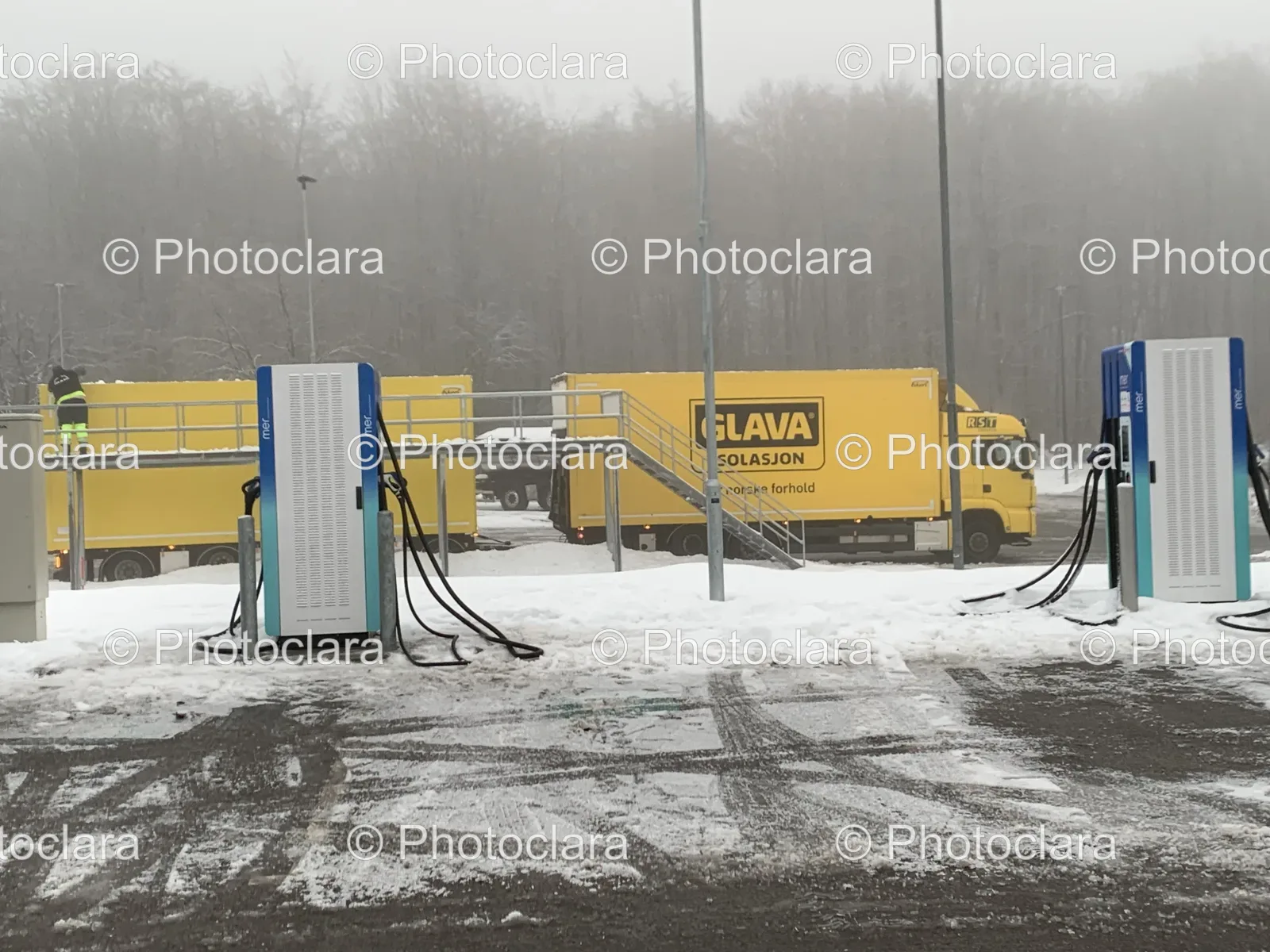 Truck-Parked-with-Wires-Winter.jpg